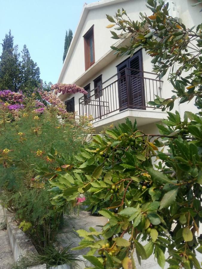 Manda Ljubetic Apartment Sutivan Exterior photo